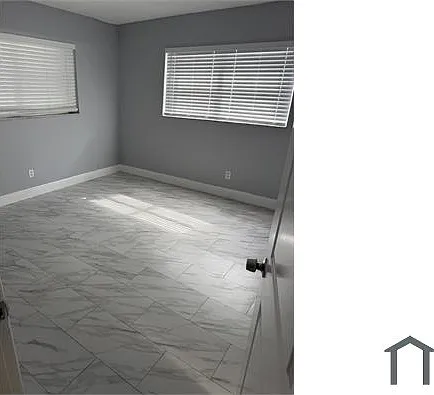1041 NW 45th St — Photo 12