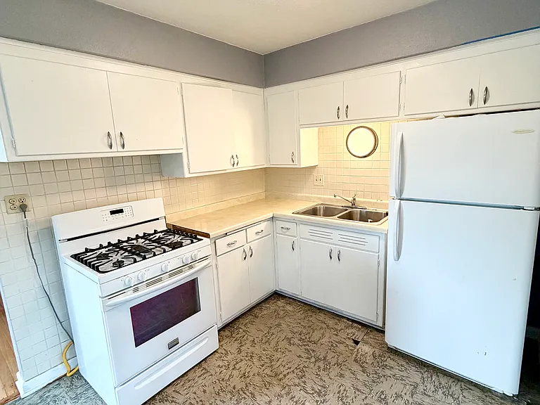 7818 W Morgan Ave — Photo 6