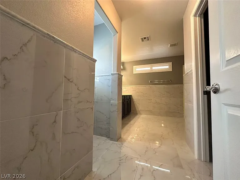 5937 Gordon Creek Ave — Photo 13