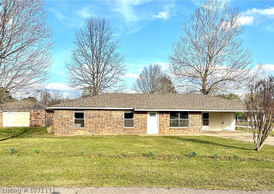 1st image of 906 Thomas Dr