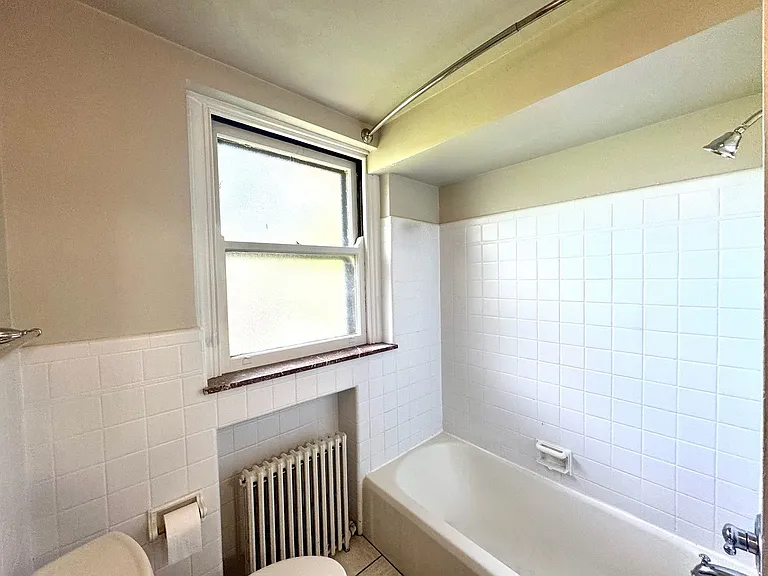211 Loraine Ave — Photo 21