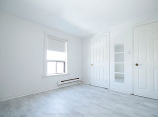 37 Holland St W #3, Bradford West Gwillimbury, ON L3Z 1X2