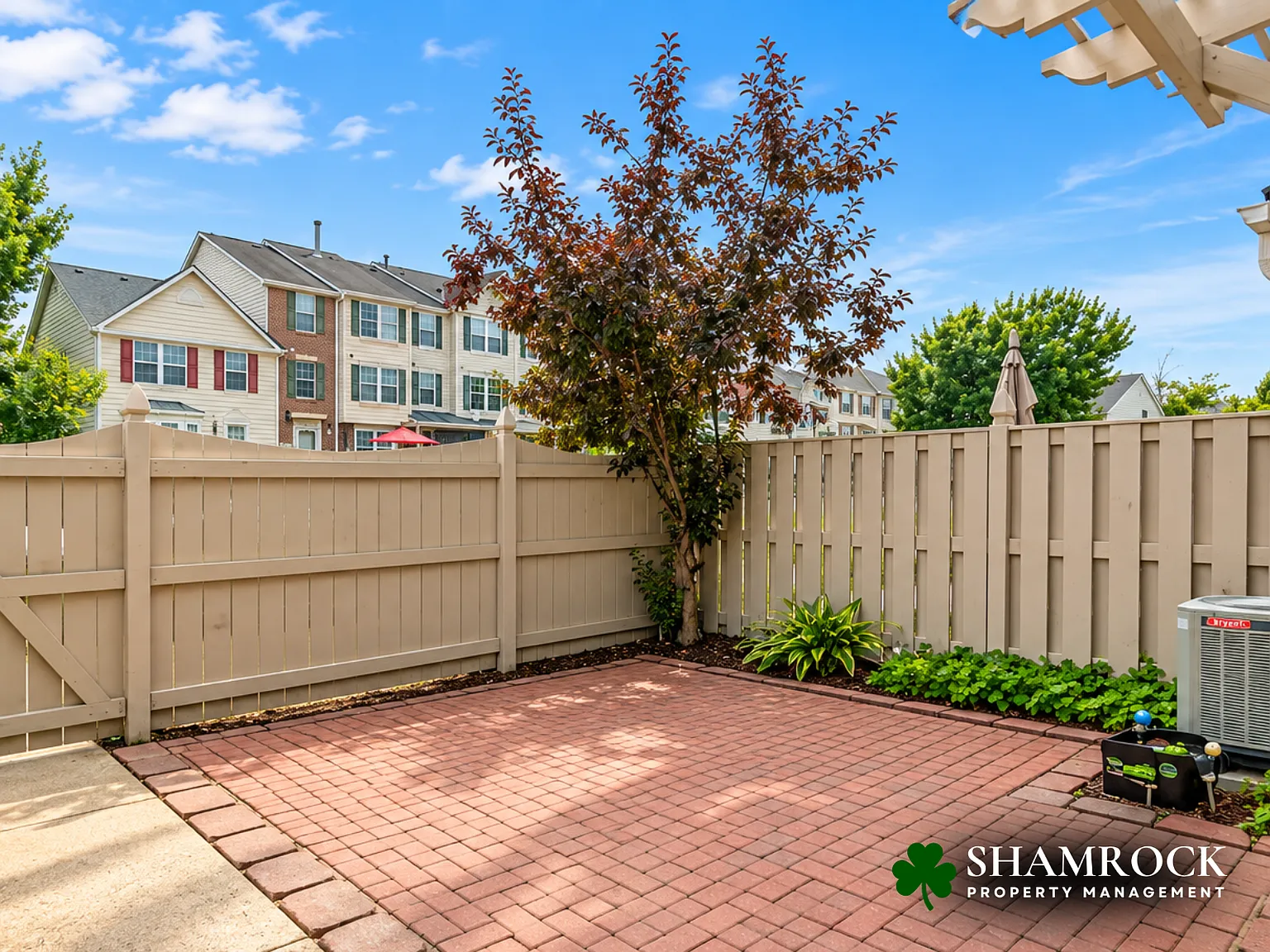 594 Cascade Way - 1 — Photo 2