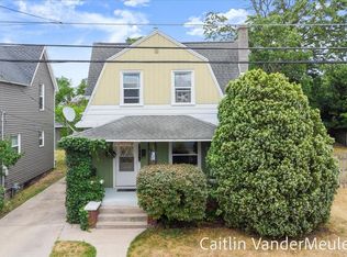 316 Gunnison Ave SW, Grand Rapids, MI 49504