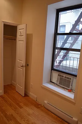 Rented by CoSo Apartments | media 33