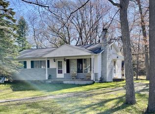6686 Osbourn Dr, Caseville, MI 48725