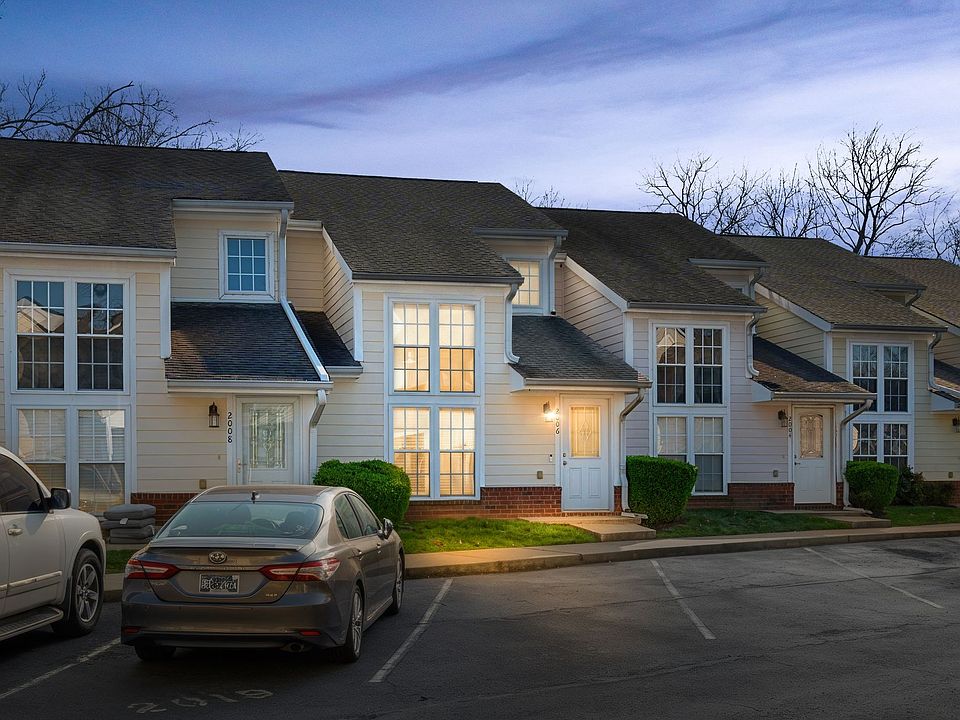 1st image of 2006 Birch Ln