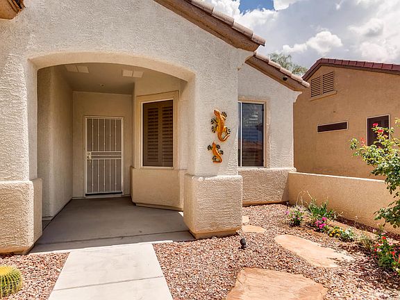 3rd image of 2348 Fossil Canyon Dr