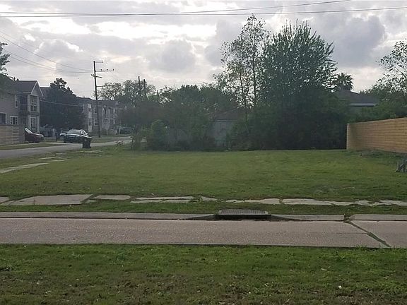 3rd image of 6100 Saint Roch Ave