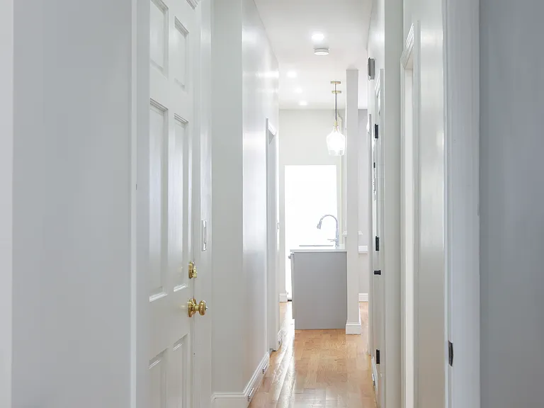 1646 Brooklyn Ave #1 — Photo 8