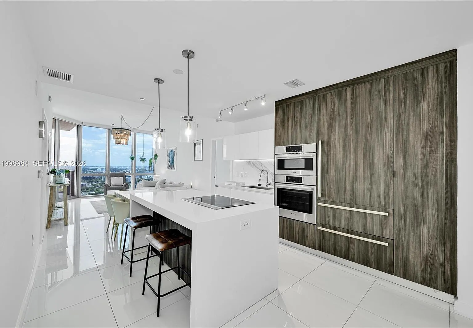 Paramount Miami Worldcent — Photo 4