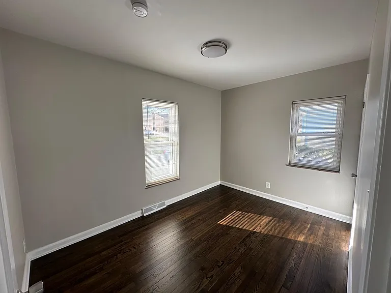 22701 Masonic Blvd — Photo 20