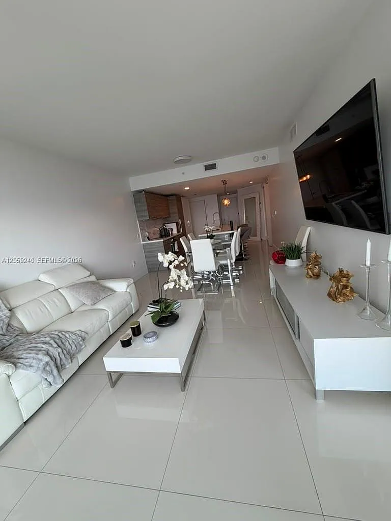 Paraiso Bay Condo — Photo 3