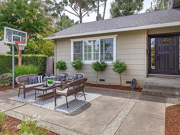 2nd image of 6206 Paso Los Cerritos