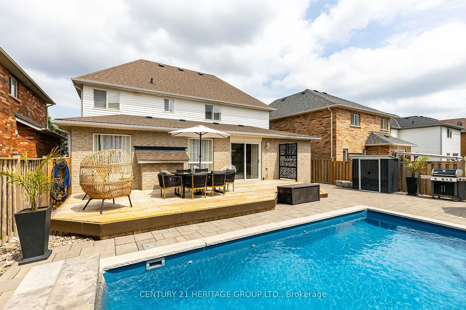 106 Laurendale Ave photo 1