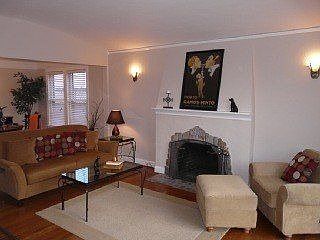 2nd image of 544 Elm Ave
