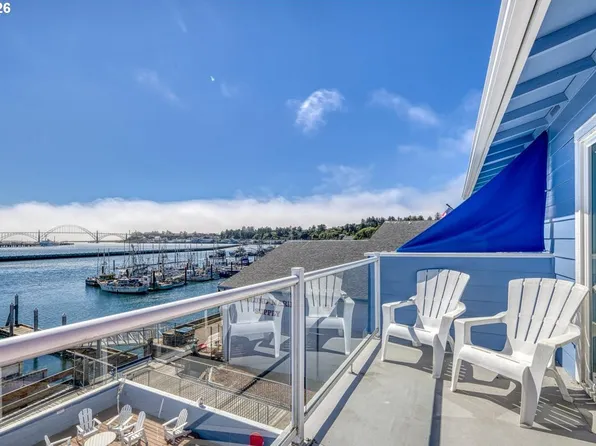 890 SE Bay Blvd #317, Newport, OR 97365