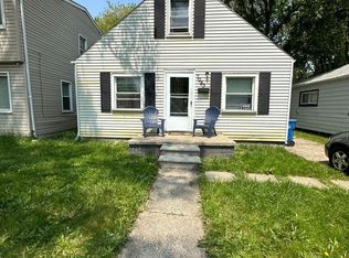 7083 Meadow Ave, Warren, MI 48091