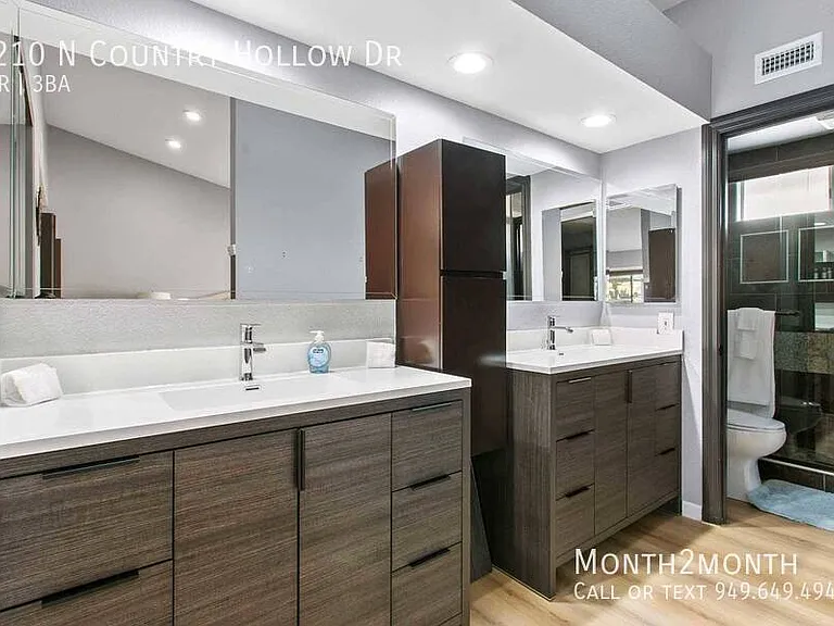 1210 N Country Hollow Dr — Photo 8