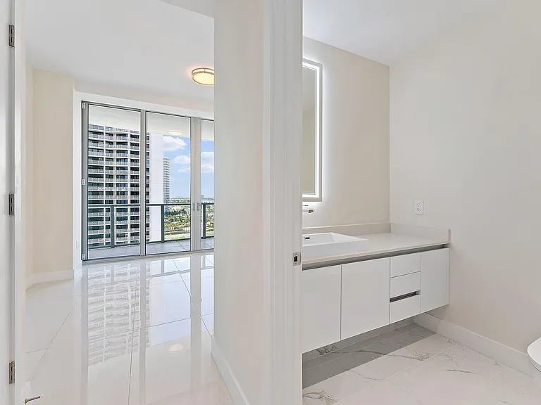 3100 N Ocean Dr #H-1206 — Photo 29