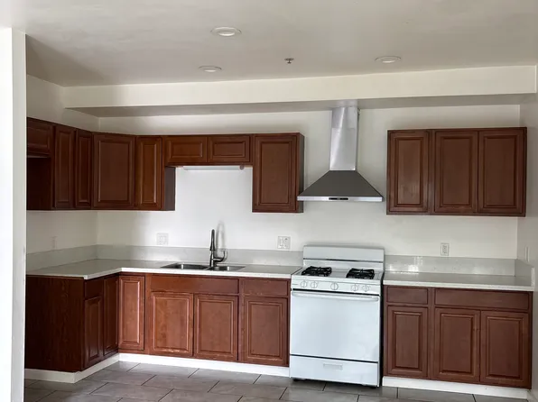 6665 Long Beach Blvd APT 2, Long Beach, CA 90805