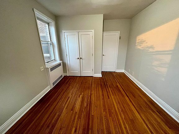 5th image of 3140 Netherland Ave #2E