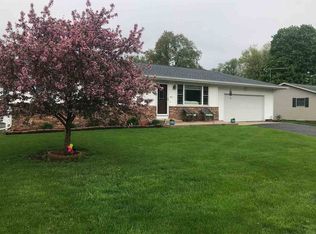 1011 7th St, Baraboo, WI 53913