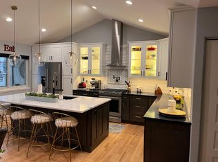 624 Ridge View Dr, Louisville, CO 80027