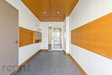 Rented by Rennit Inc.