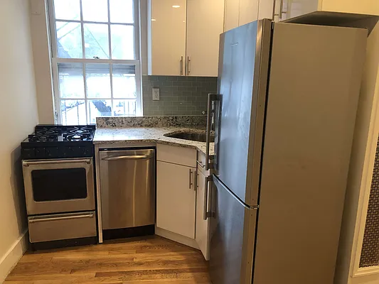 Rented by Dalan Rentals | media 17