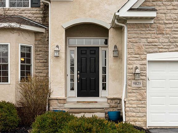 4th image of 9825 Malibu Ct