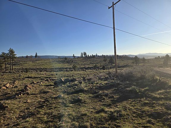 2nd image of 697-775 Bauer Rd