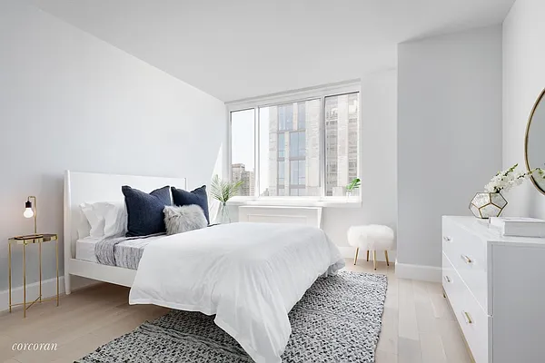 Sold by Corcoran | media 8