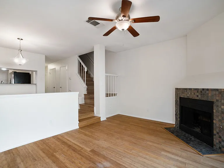 11901 Swearingen Dr #80O — Photo 10