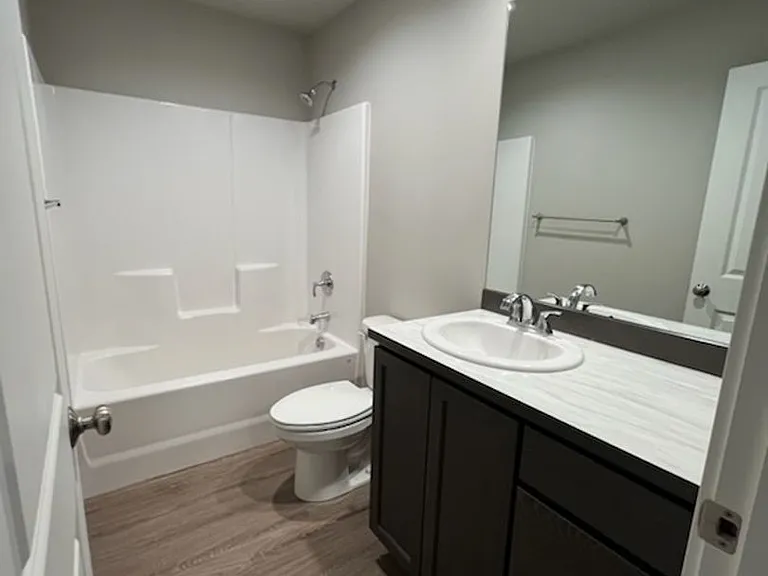 1086 S New Oak Ln — Photo 4