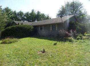 8613 S Hill Rd, Marengo, IL 60152