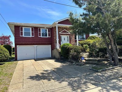 3137 Monterey Drive, Merrick, NY, 11566