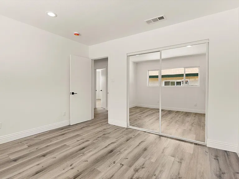 19237 Bryant St #9 — Photo 14