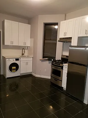 Rented by MNS | media 10