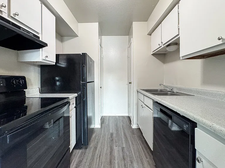 The Vibe Apartments — Photo 1