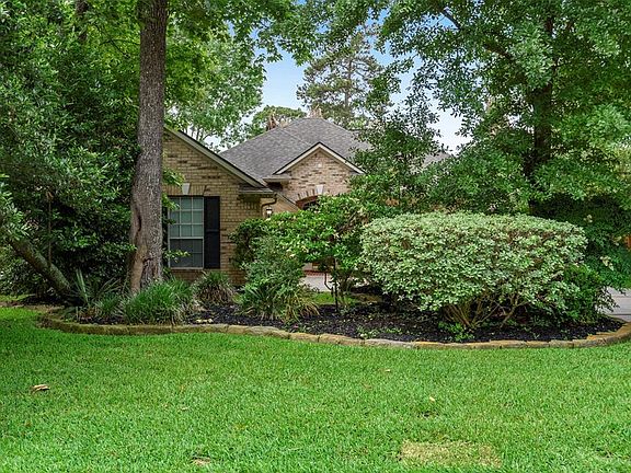 This cozy home has amazing curb appeal and mature landscaping.