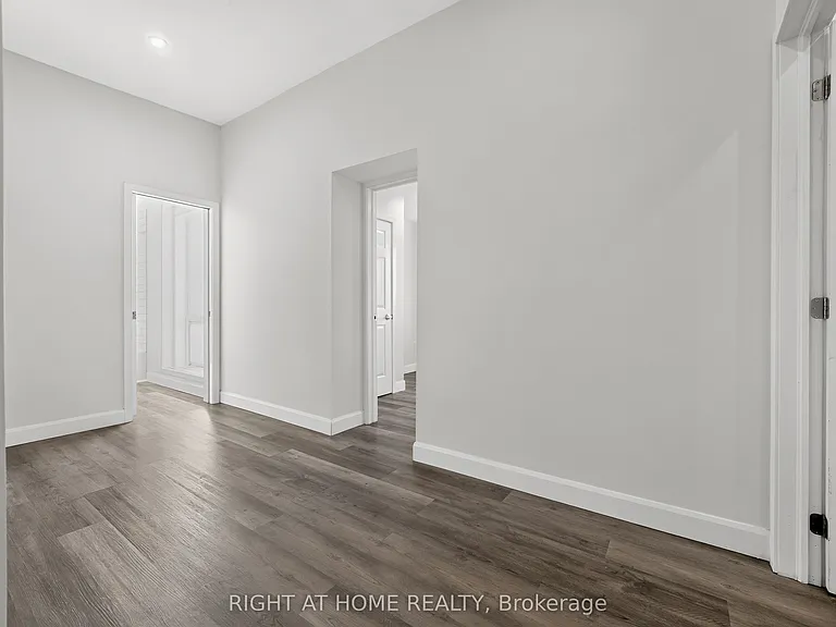 279 Darling St #2 — Photo 19