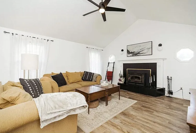404 S Dove Valley Ave — Photo 9