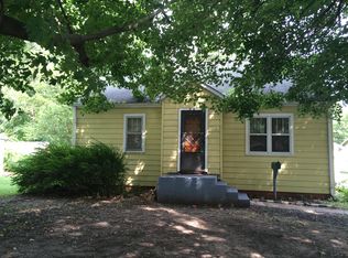 516 N Lincoln St, Sullivan, IL 61951