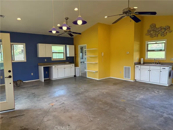 2877 Trower Rd, Catheys Valley, CA 95306