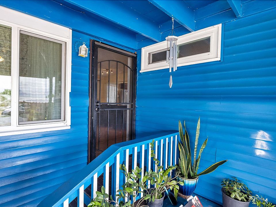 1st image of 406 Ano St