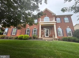 41910 Scotchbridge Pl, Ashburn, VA 20148