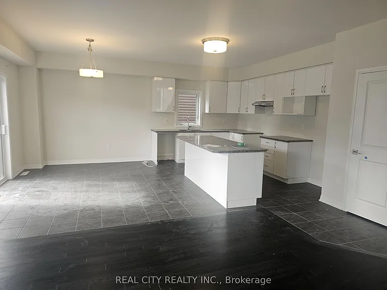 3063 Sandy Acres Ave — Photo 5