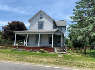 289 Paris Ave SE, Paris, OH 44669