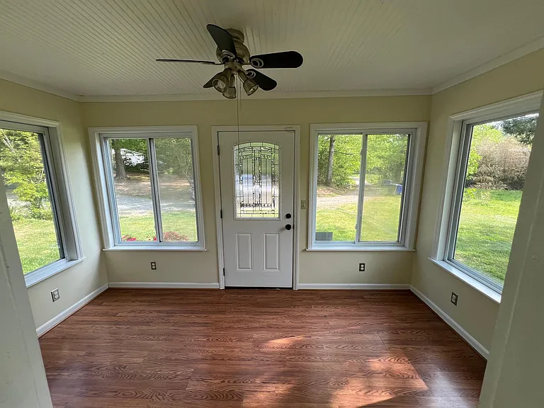 ENTRANCE PORCH